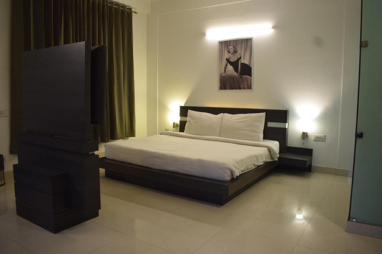 Hotel Chaupal By Casa Bella Gurgaon Exterior foto