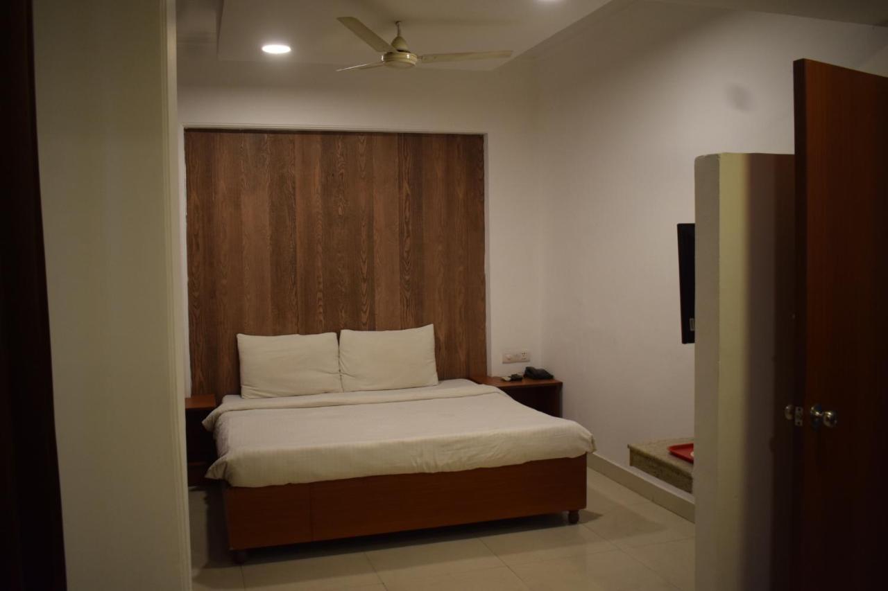 Hotel Chaupal By Casa Bella Gurgaon Exterior foto