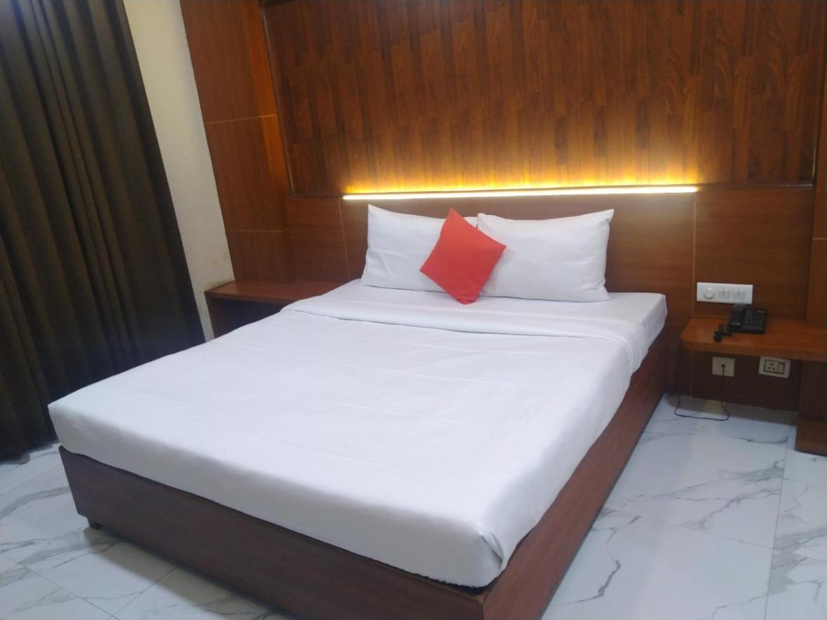 Hotel Chaupal By Casa Bella Gurgaon Exterior foto