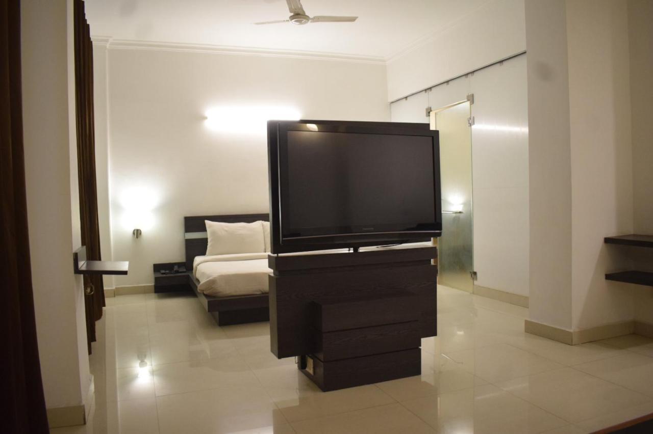 Hotel Chaupal By Casa Bella Gurgaon Exterior foto