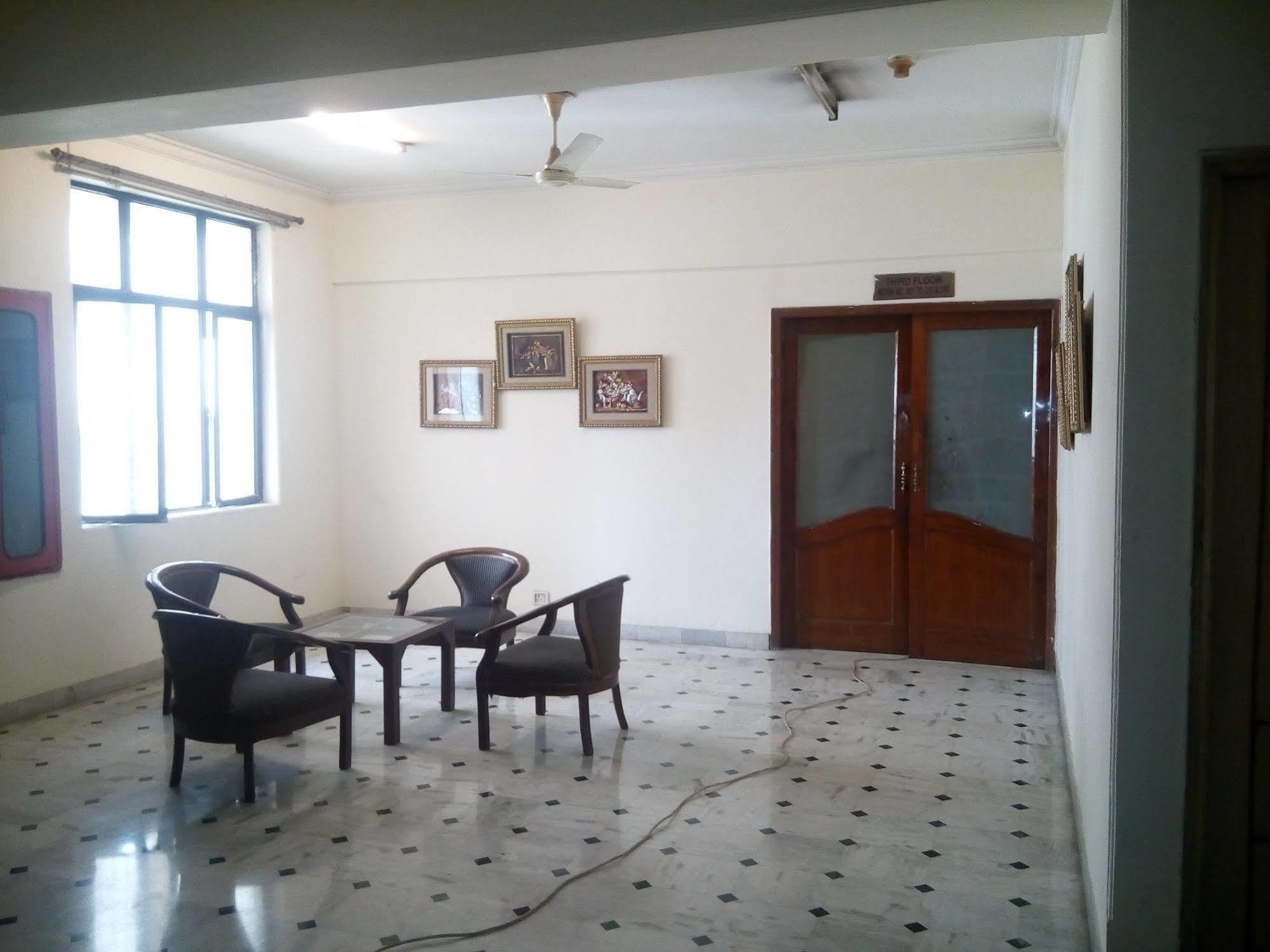 Hotel Chaupal By Casa Bella Gurgaon Exterior foto